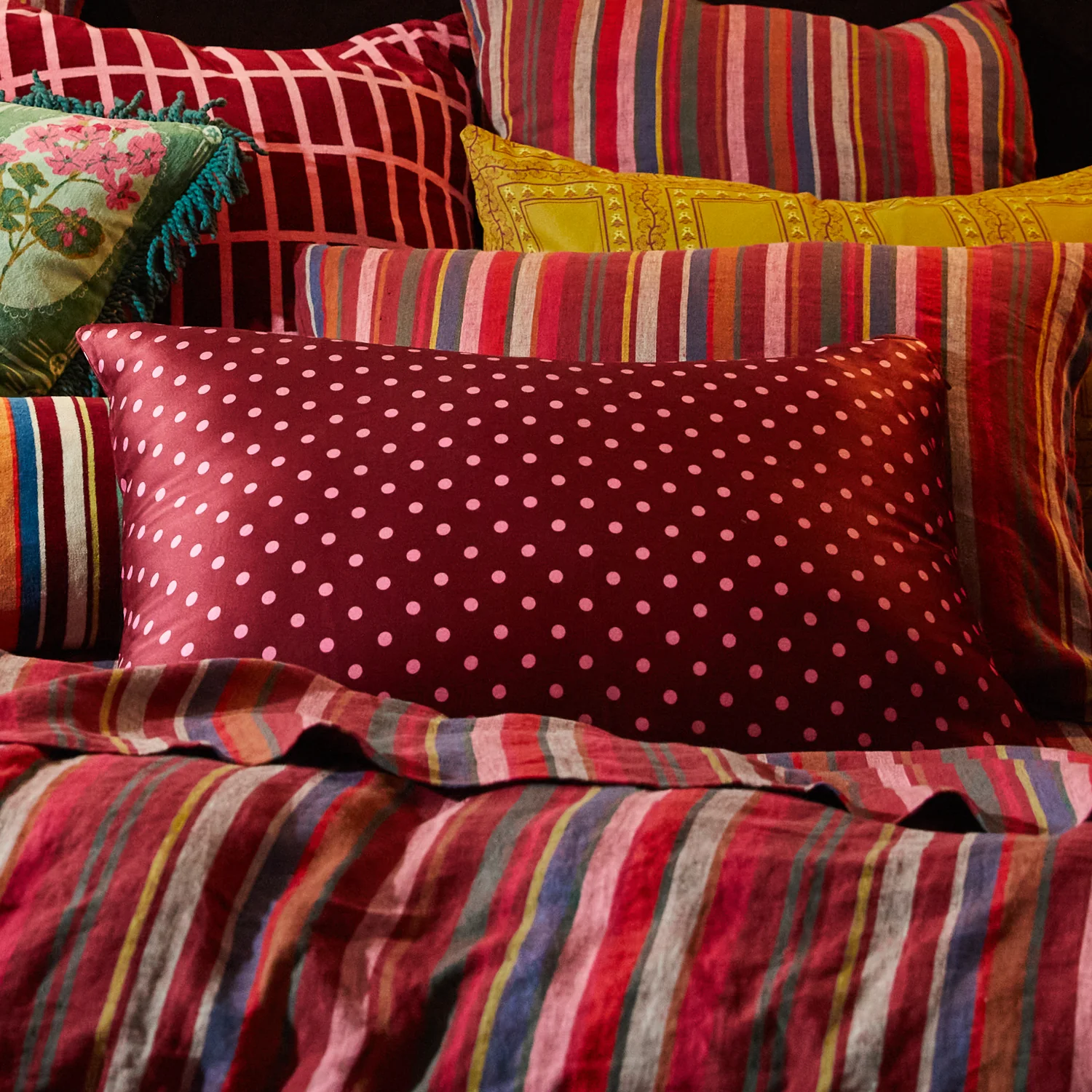 Paige Silk Pillowcase - Mahogany - Image 4