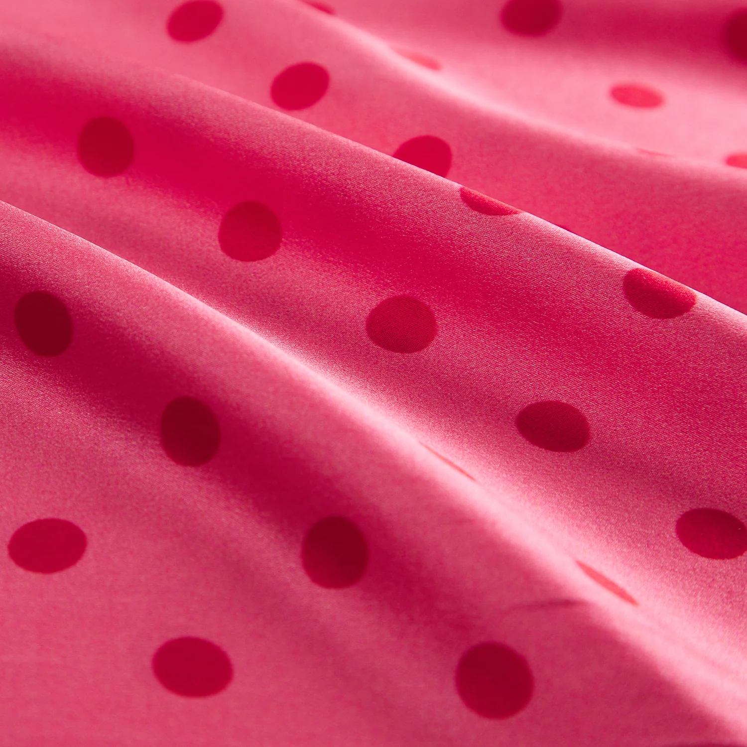 Paige Silk Pillowcase - Primrose - Image 5