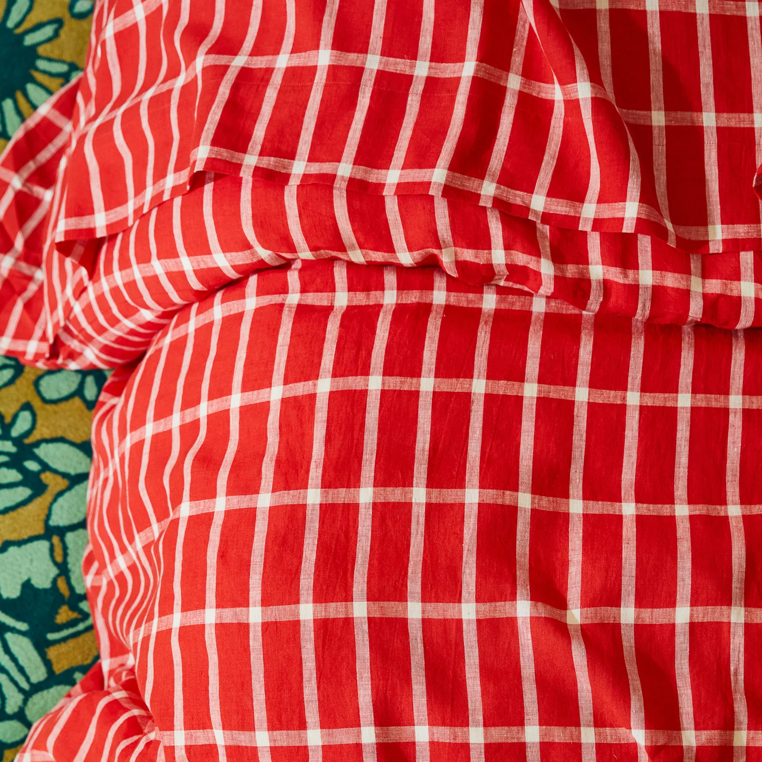 Remi Linen Quilt Cover - Scarlet - Image 4
