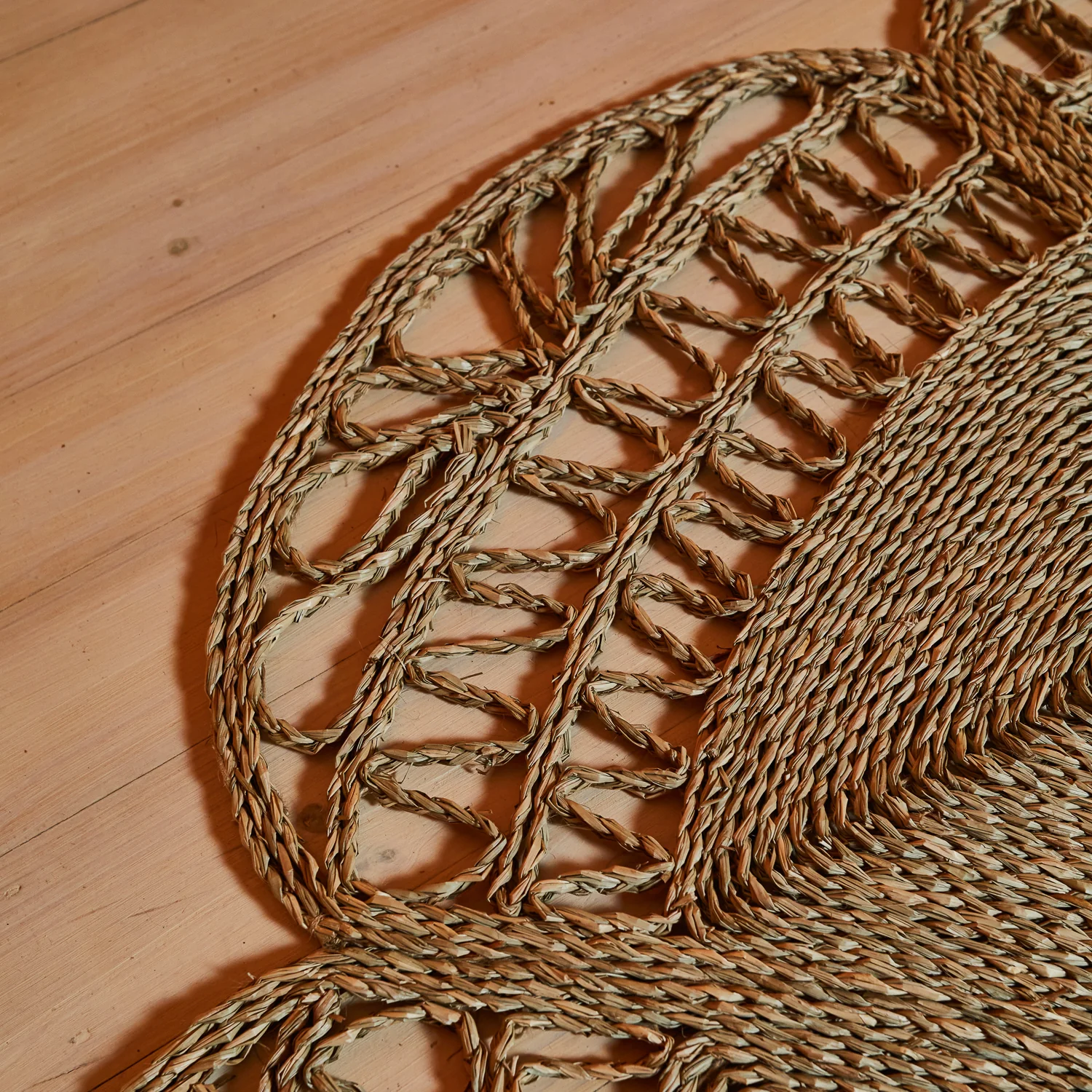 Sahana Round Seagrass Rug - Image 4
