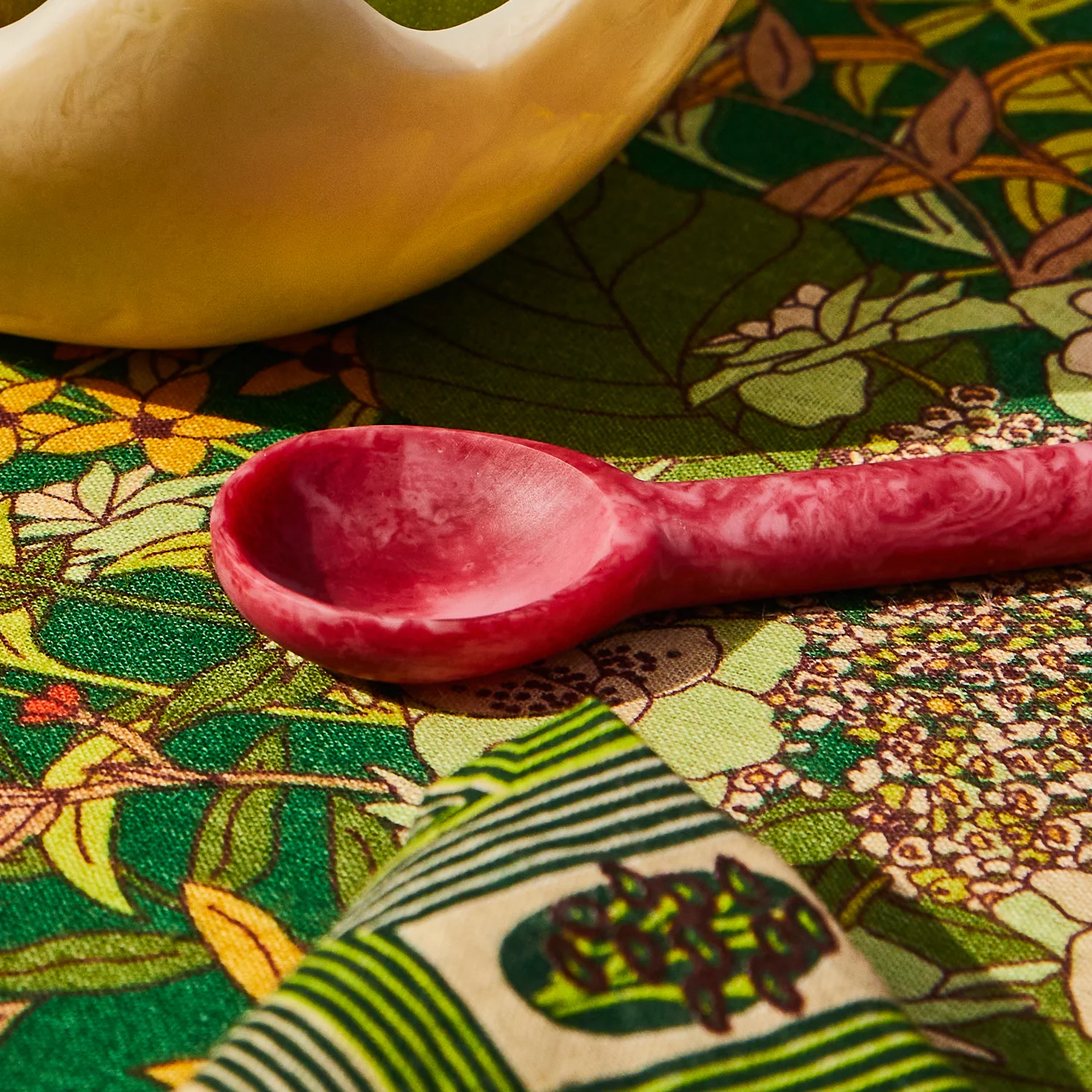 Suki Spoon - Crimson - Image 2