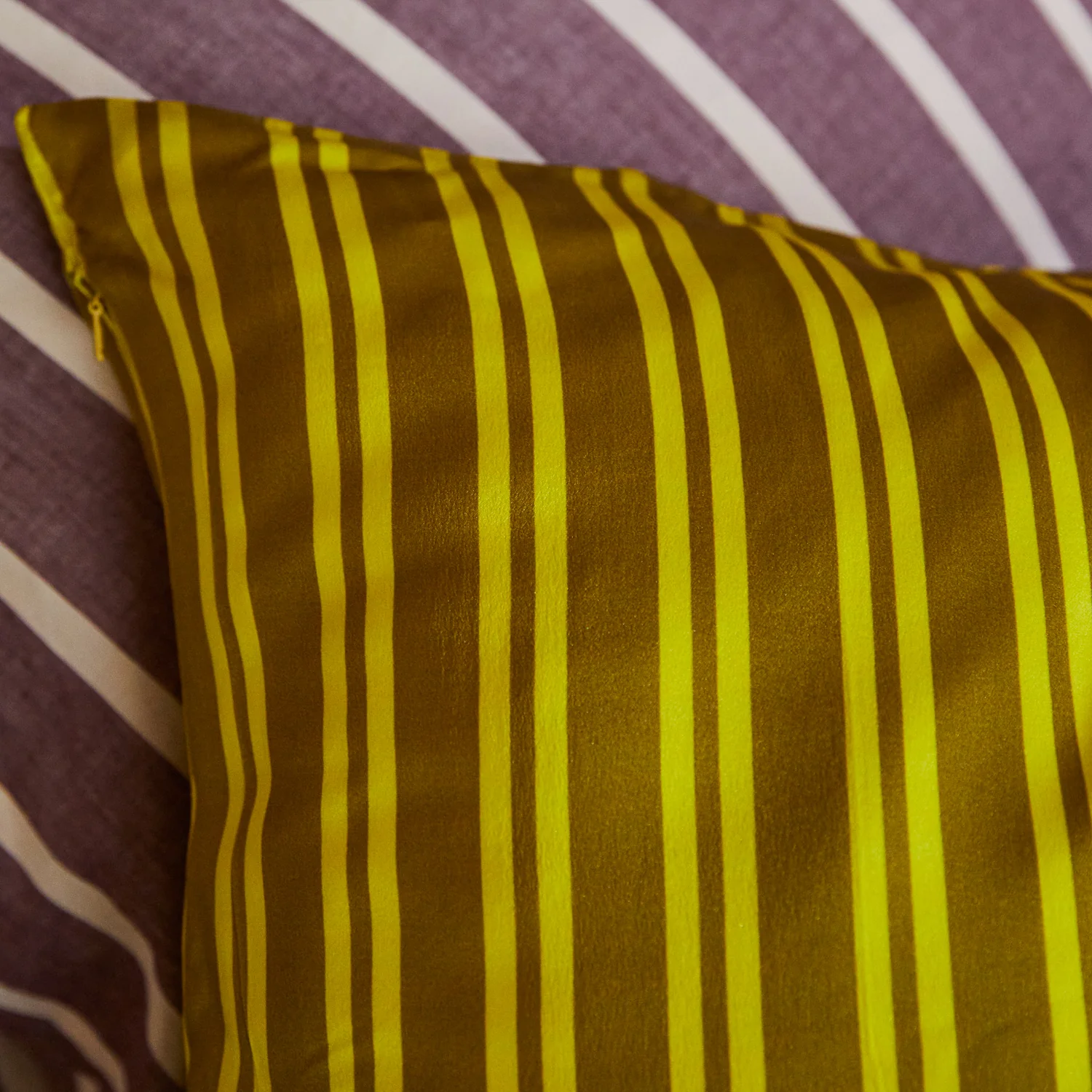 Taylor Silk Pillowcase - Olive - Image 5