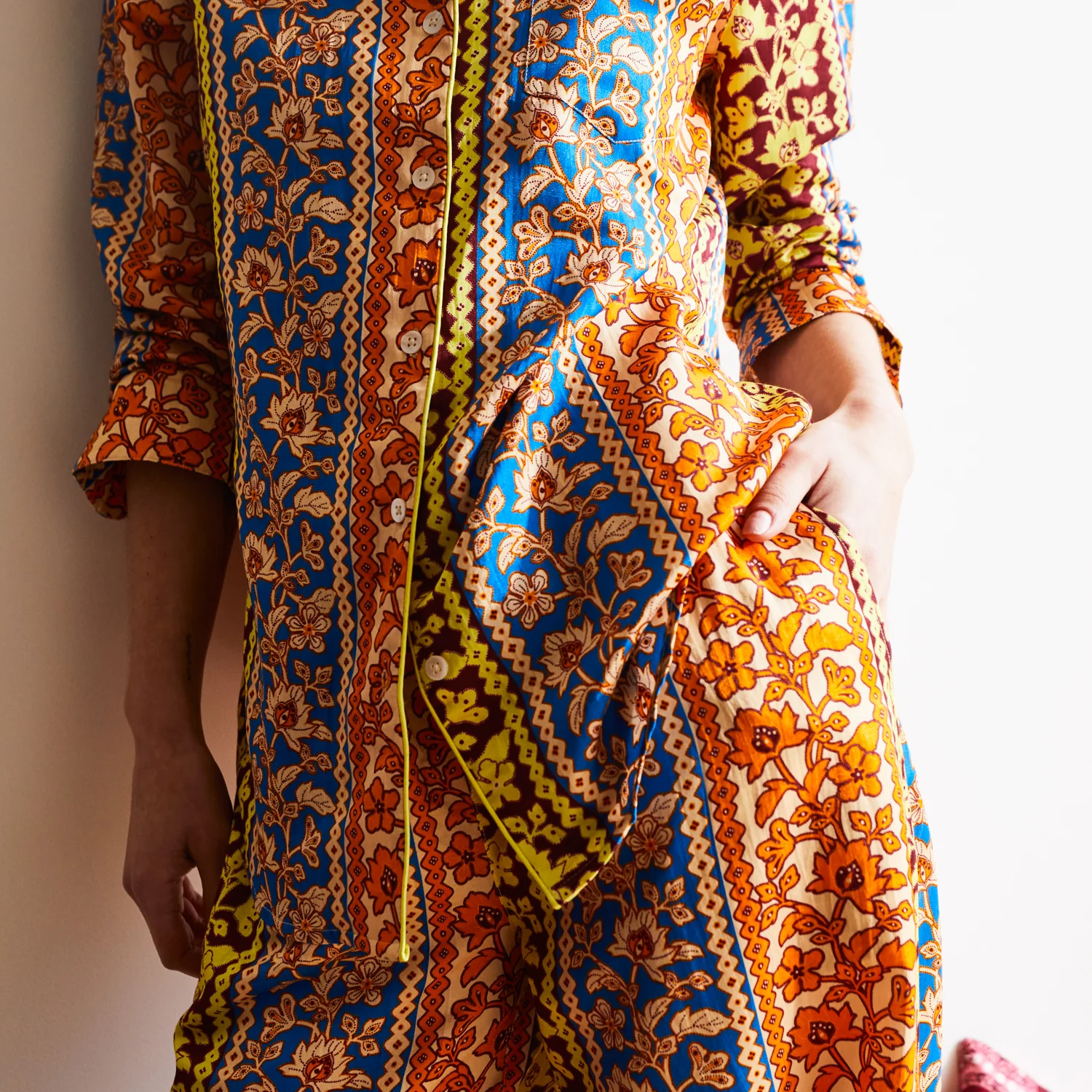 Thea Pyjama Set - Image 9