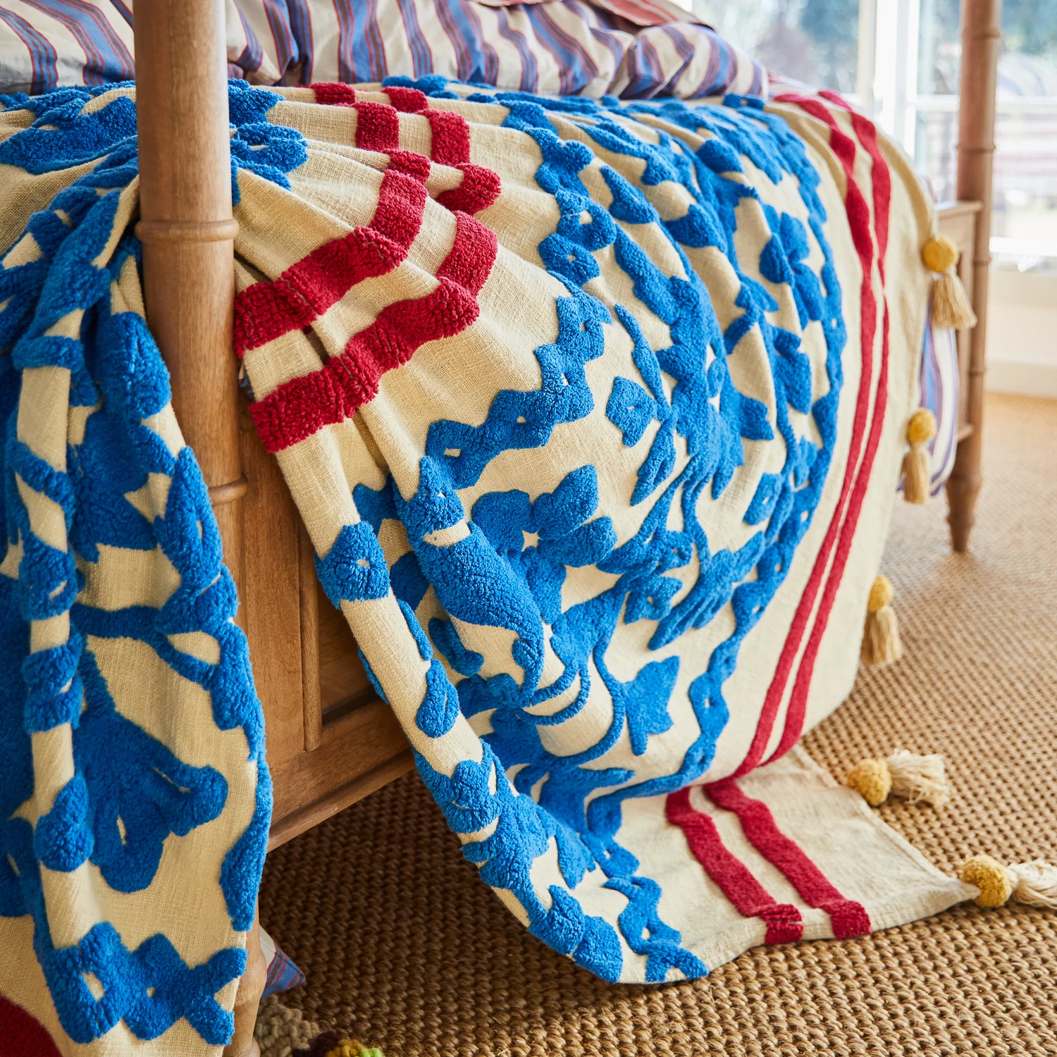 Thea Tufted Blanket - Image 2