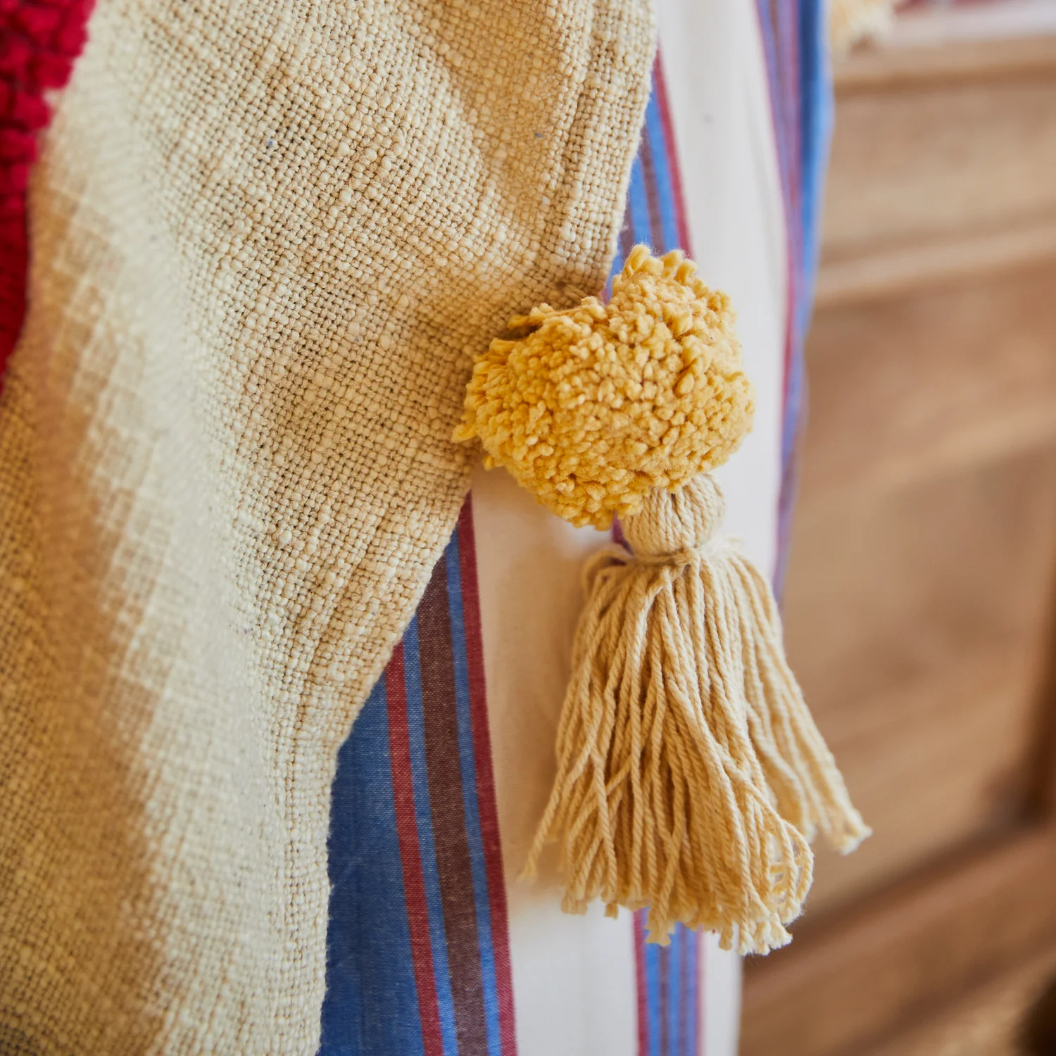 Thea Tufted Blanket - Image 5