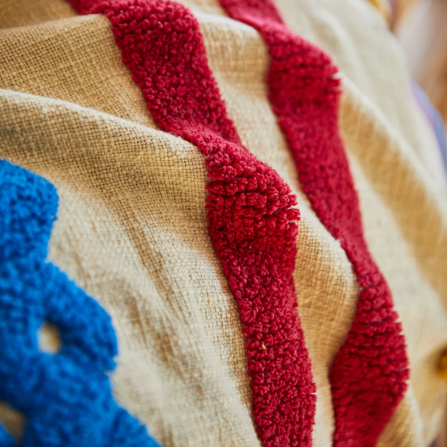 Thea Tufted Blanket - Image 6