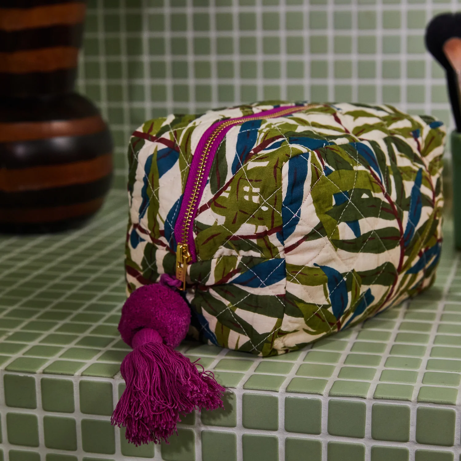 Verita Beauty Bag - Image 4