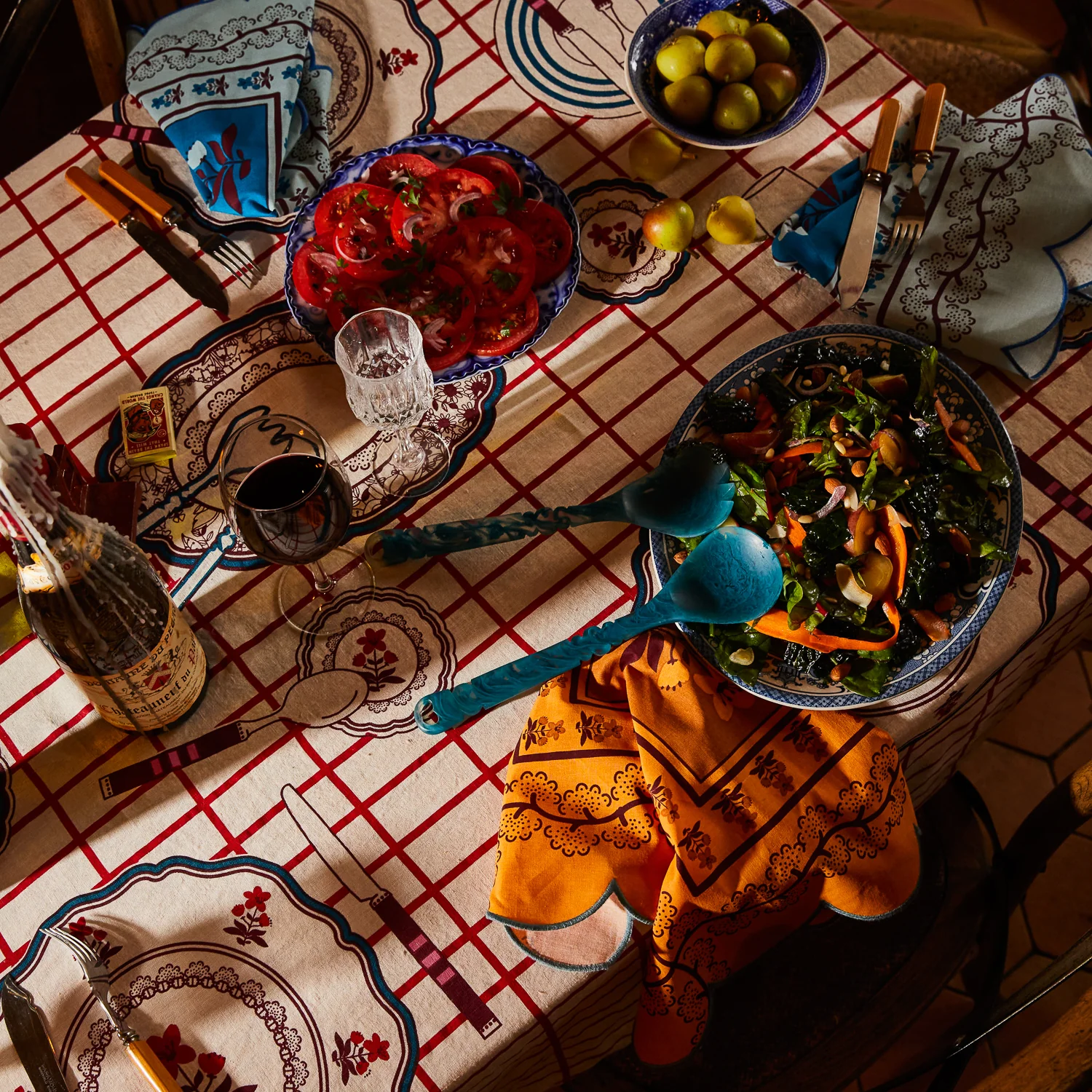 Wilkie Salad Servers - Capri - Image 4