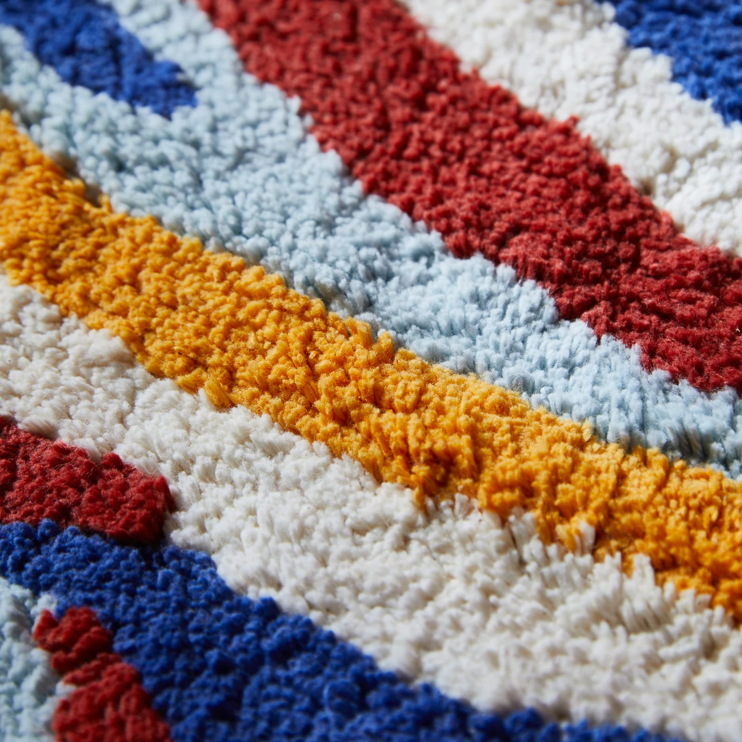 Zoi Round Bath Mat - Image 3